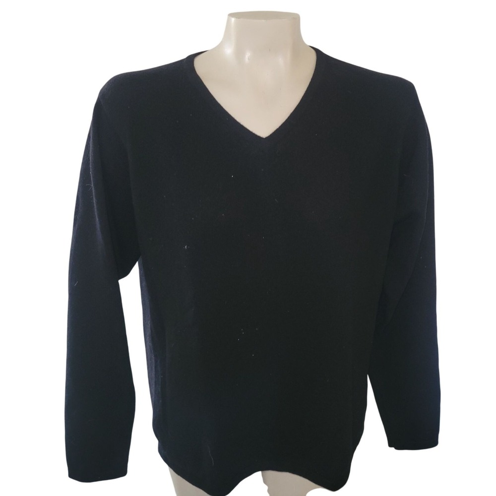 Charter Club Black V-Neck Sweater M 100% 2-Ply Cashmere Elegant Knit Pullover